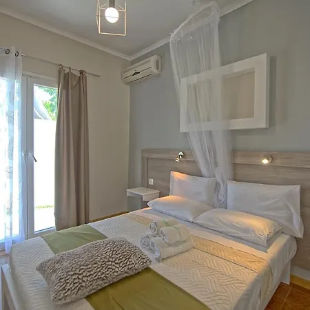 Sidari By Mediterraneanvillas *